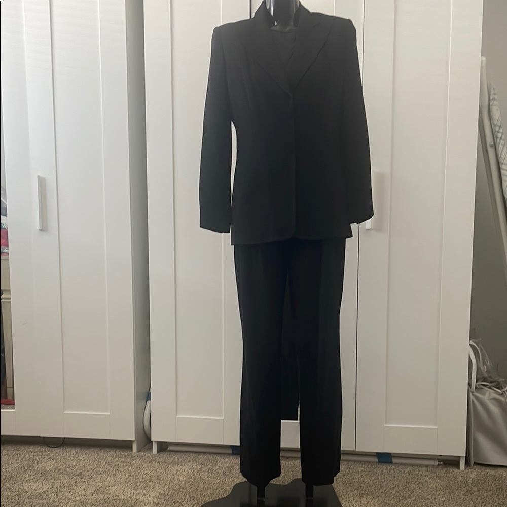 Classic Black women Suit